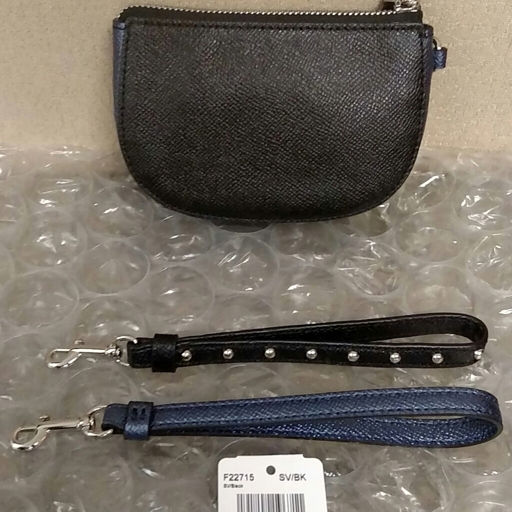 Coach Boxed Wristlet Set - Picture 4 of 8